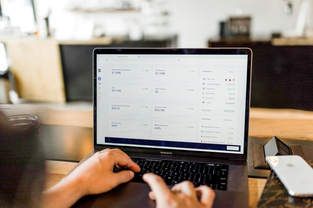 blogging without social media 2026
