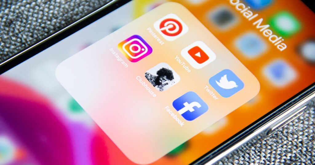 hashtag strategy bloggers