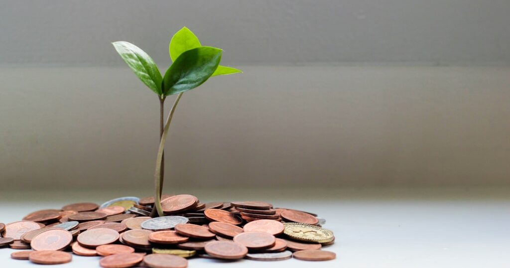 how long make money blogging 2